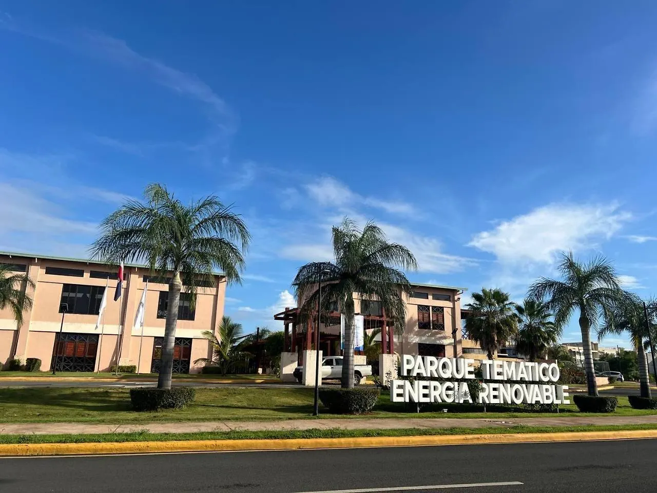 Tu Casa, Camino Verde Santo Domingo Dominican Republic