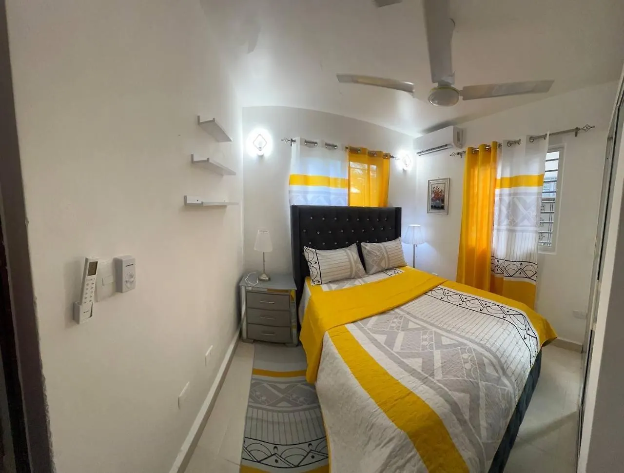 Tu Casa, Camino Verde Santo Domingo 0*,