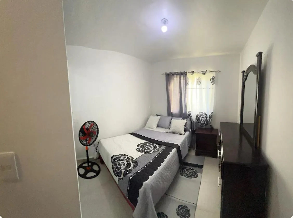 Tu Casa, Camino Verde Santo Domingo 0*,  Dominican Republic